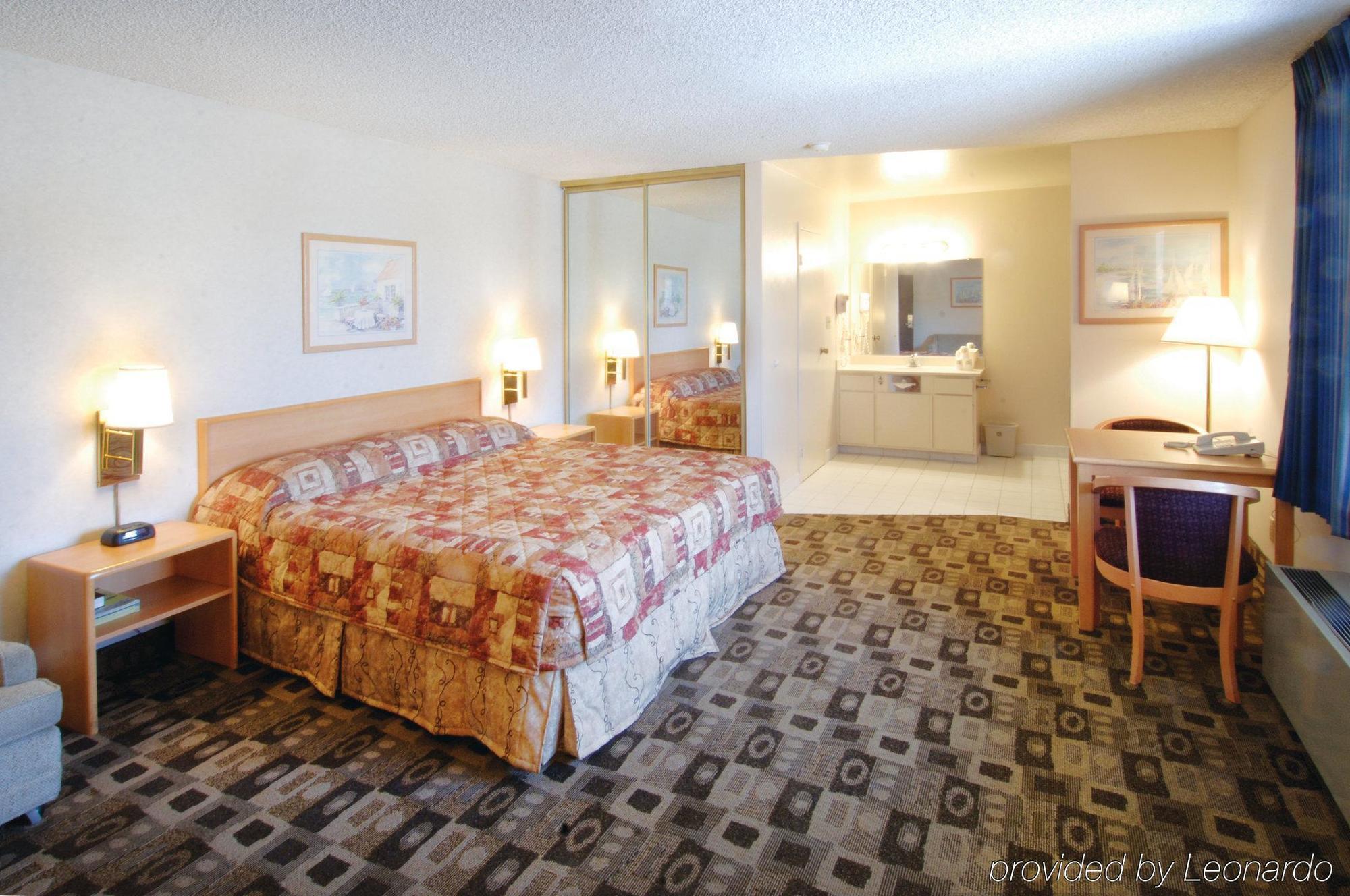 Travelodge By Wyndham Hemet Ca Habitación foto